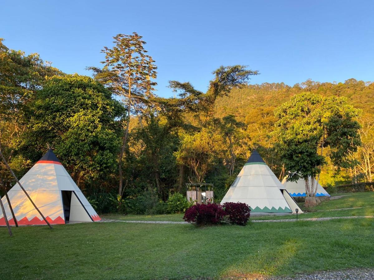 Refugio Del Bosque Glamping Hotel La Mesa  Exterior foto