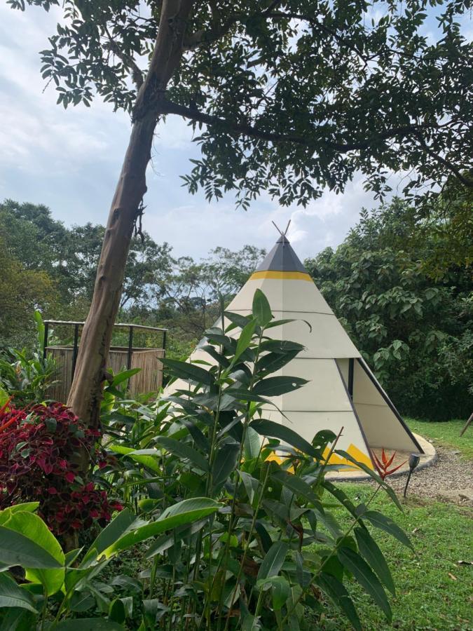 Refugio Del Bosque Glamping Hotel La Mesa  Exterior foto