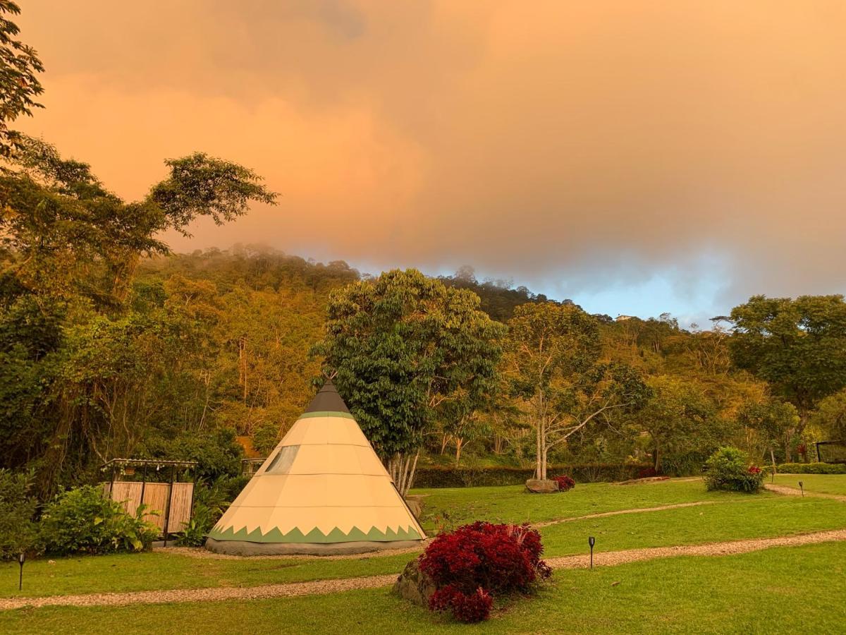 Refugio Del Bosque Glamping Hotel La Mesa  Exterior foto